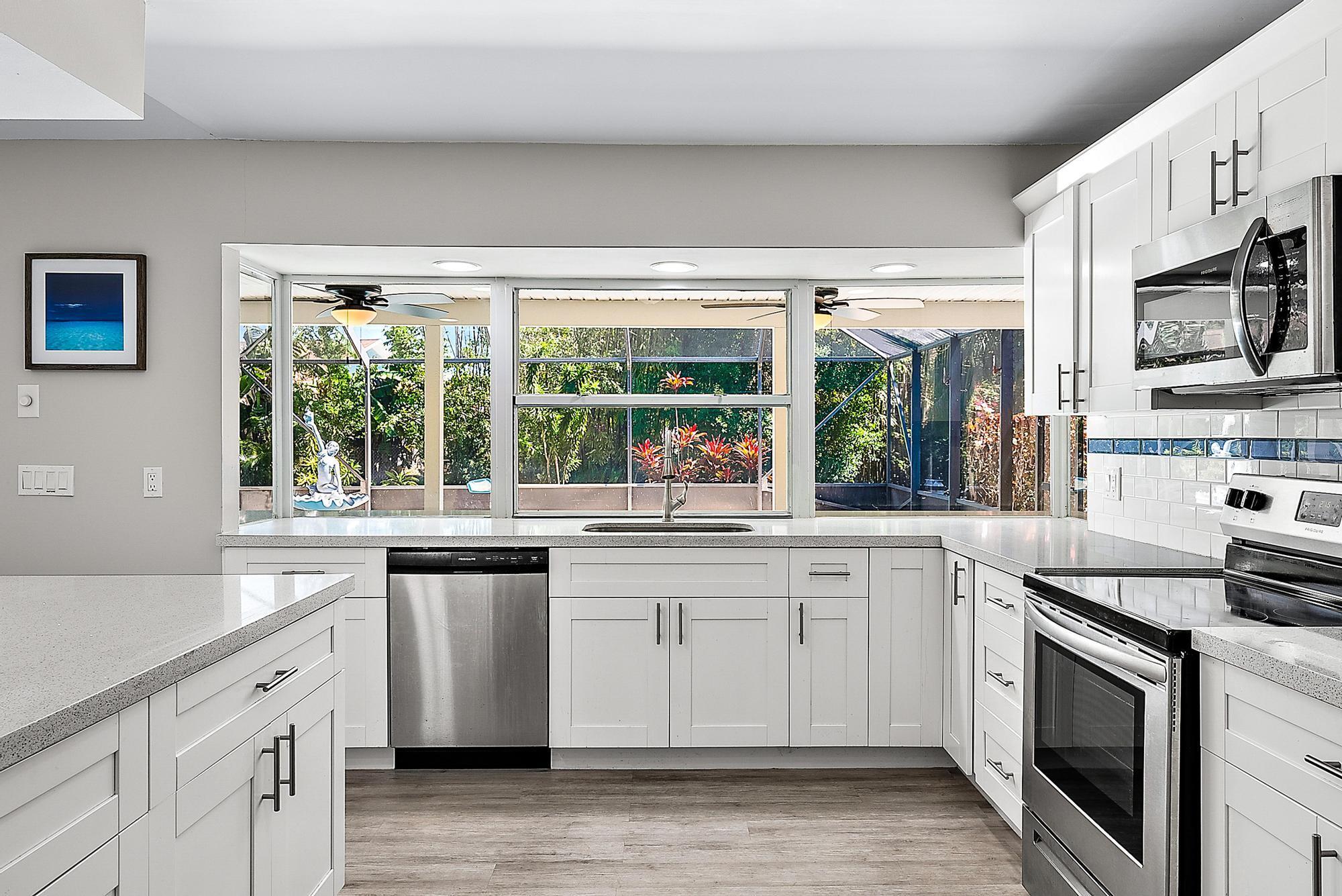 2001 SE Hanford Road