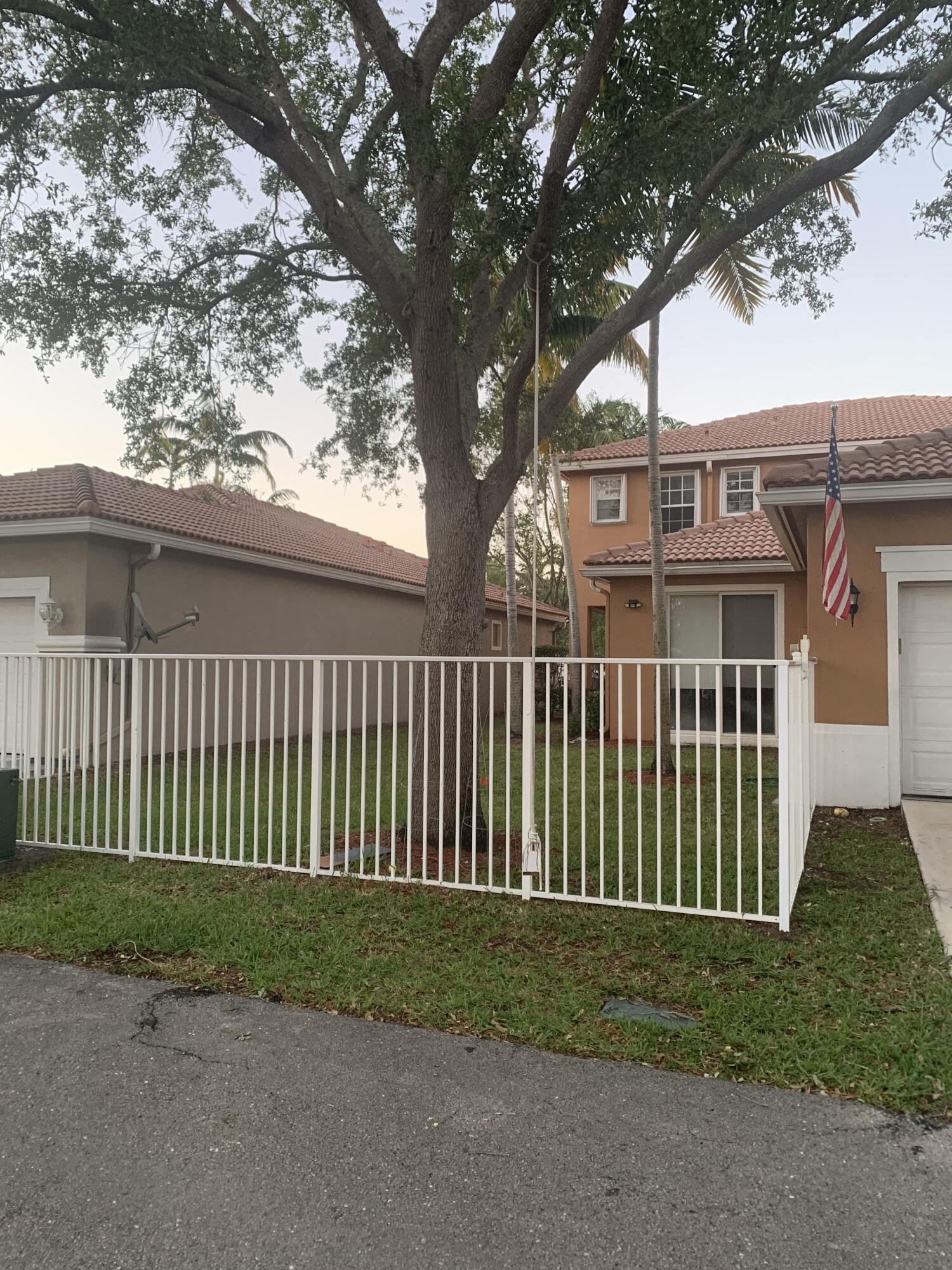 1489 E Bexley Park Drive