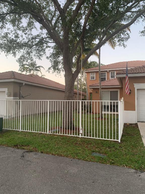 1489 E Bexley Park Drive