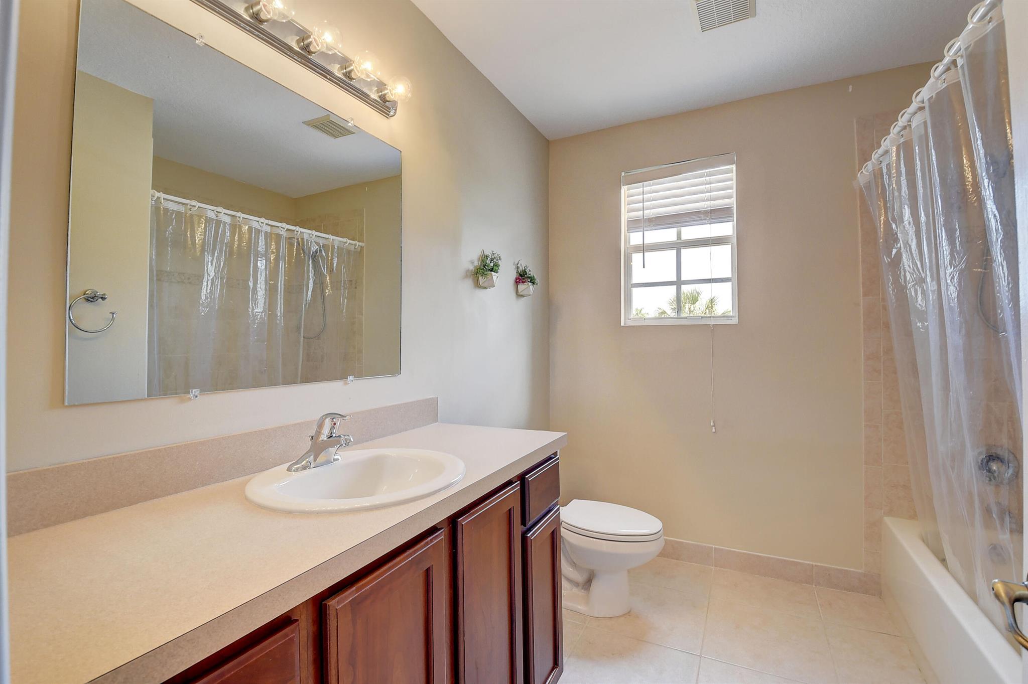1489 E Bexley Park Drive