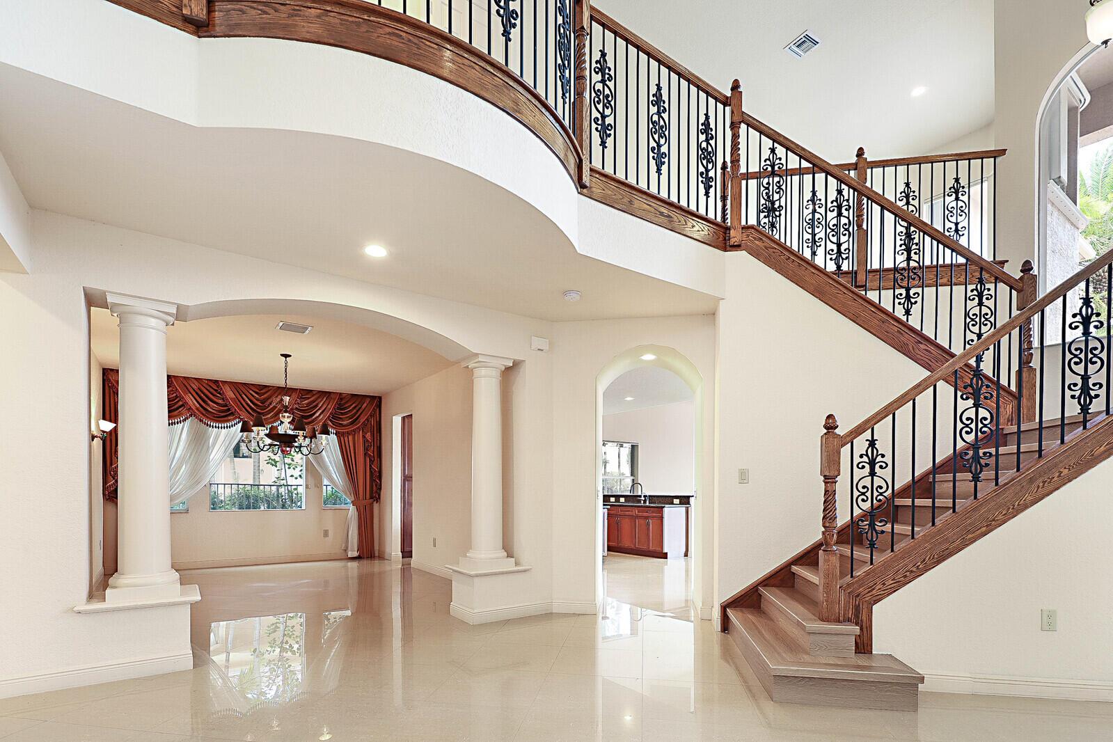 8684 Baystone Cove