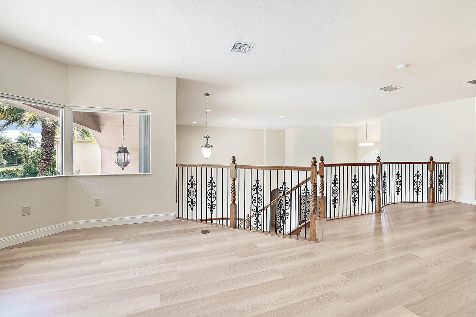 8684 Baystone Cove