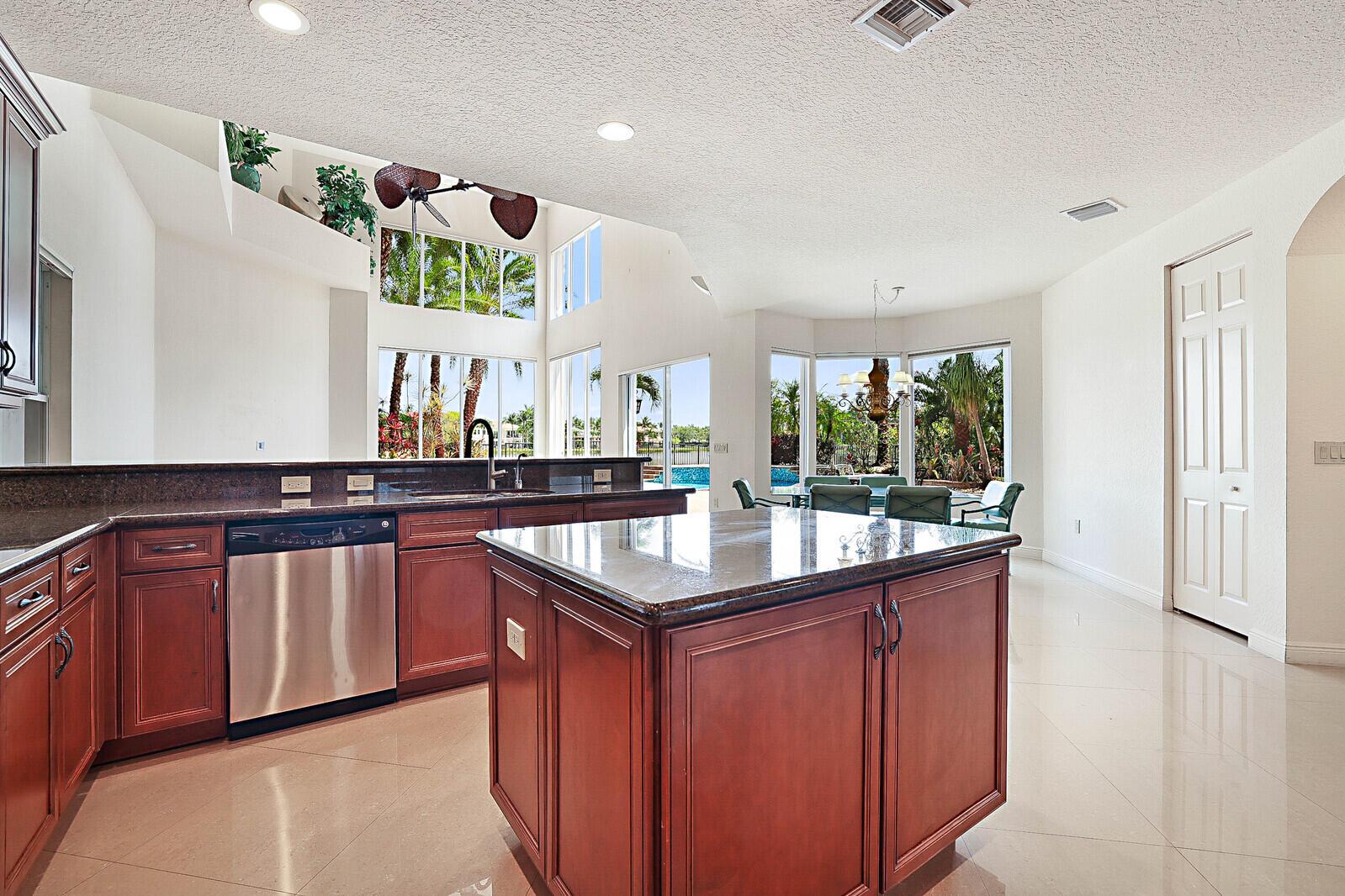 8684 Baystone Cove
