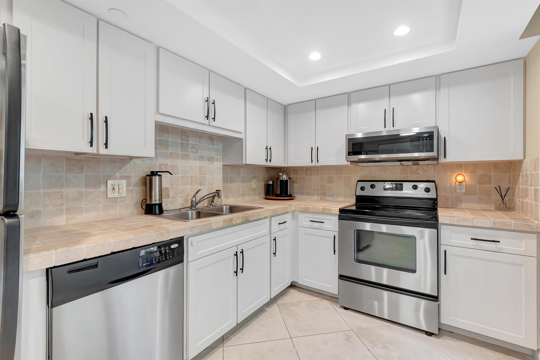 7847 Lakeside Boulevard 1014