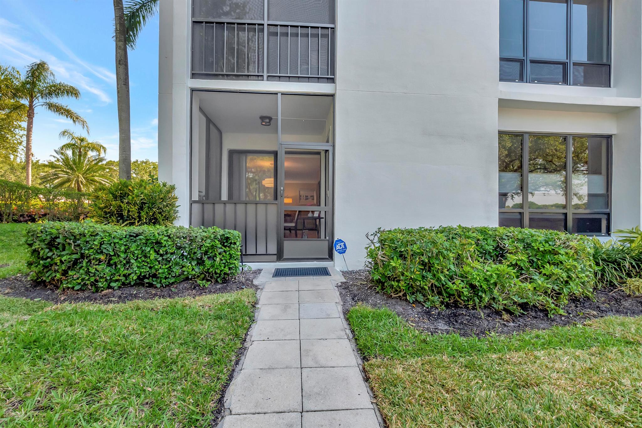 7847 Lakeside Boulevard 1014