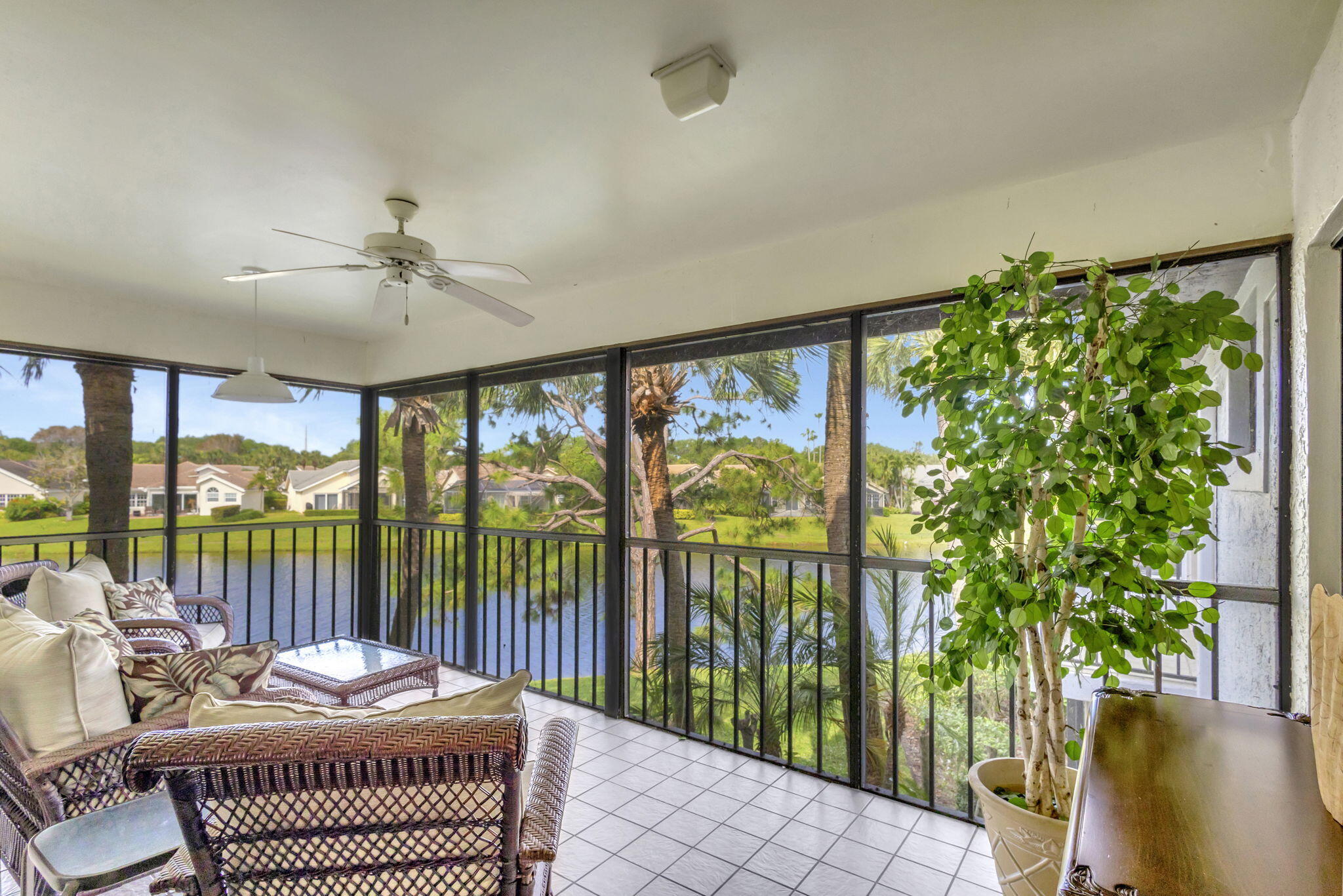 16551 Traders Crossing S 243