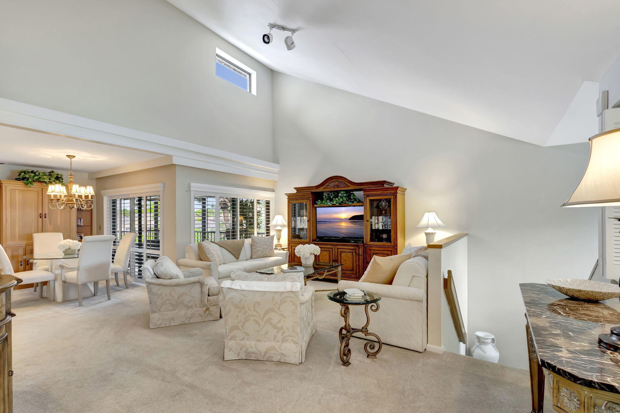 16551 Traders Crossing S 243