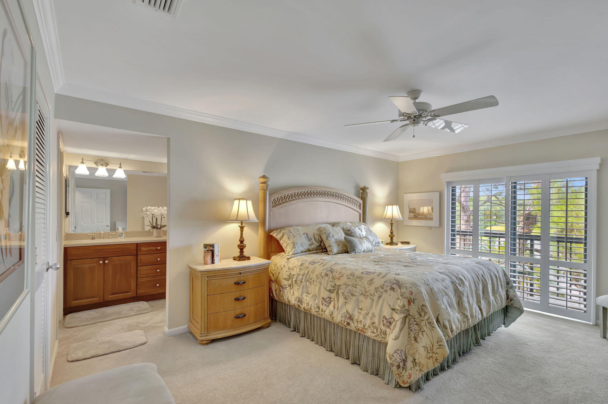 16551 Traders Crossing S 243