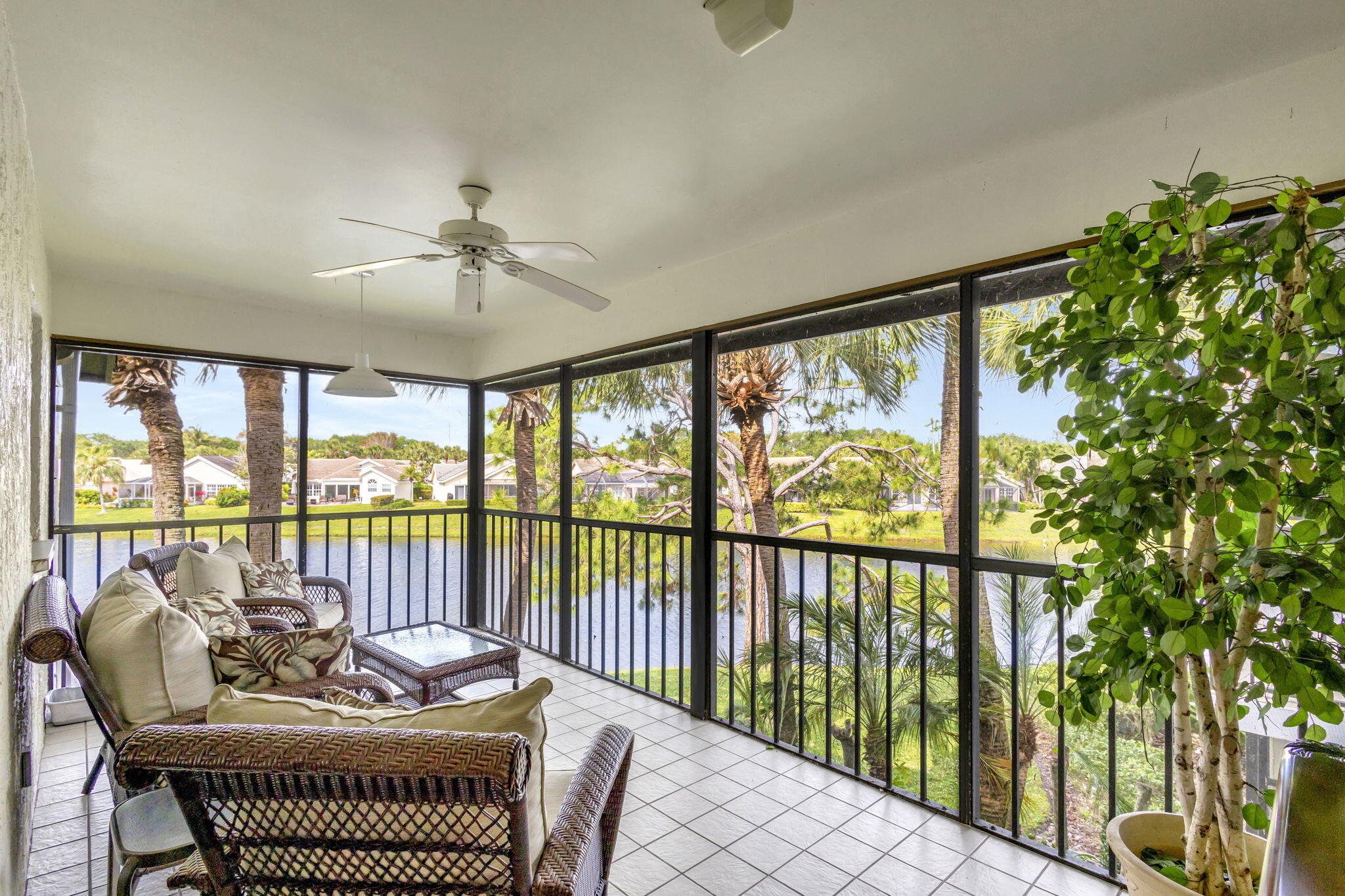 16551 Traders Crossing S 243