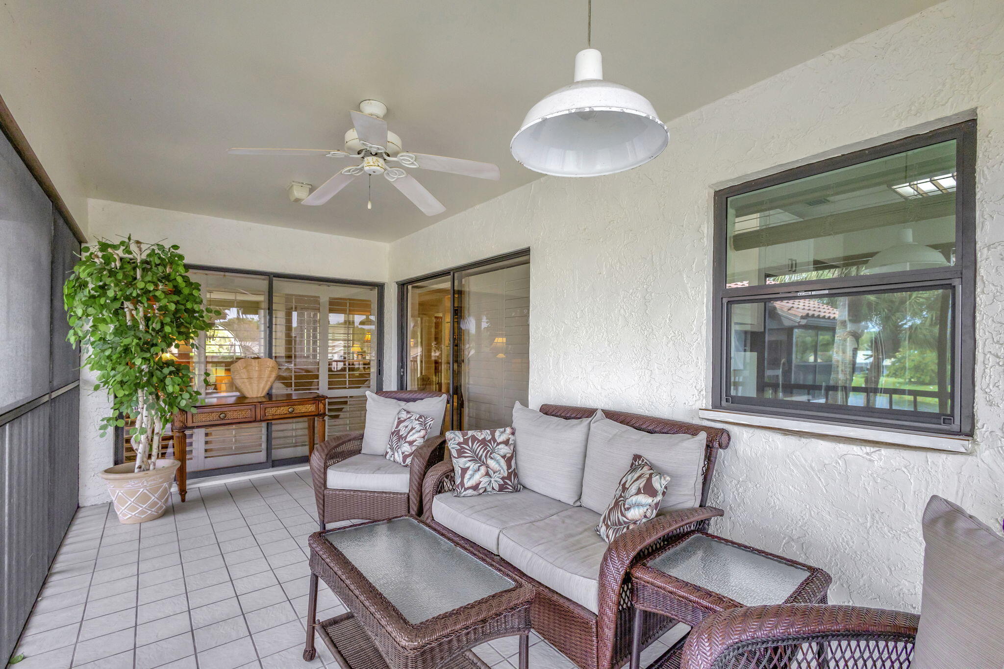 16551 Traders Crossing S 243