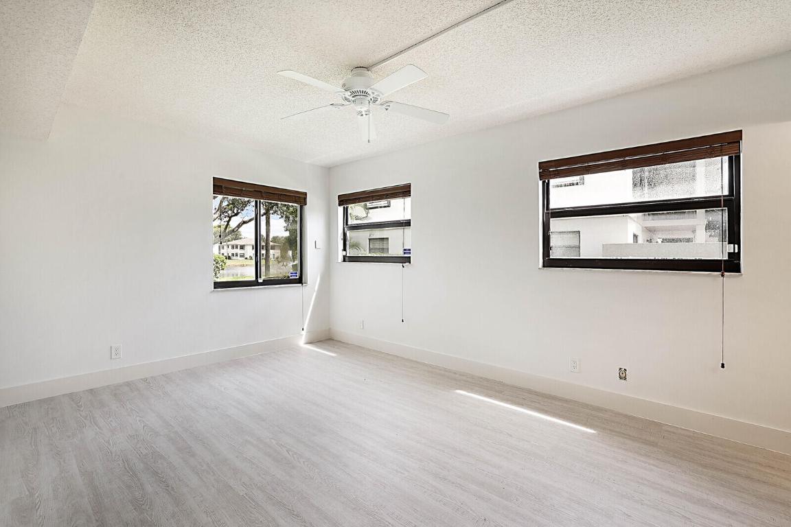 3114 SW 20th Terrace 23a1