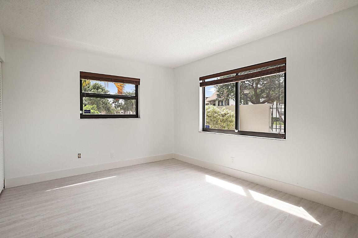 3114 SW 20th Terrace 23a1