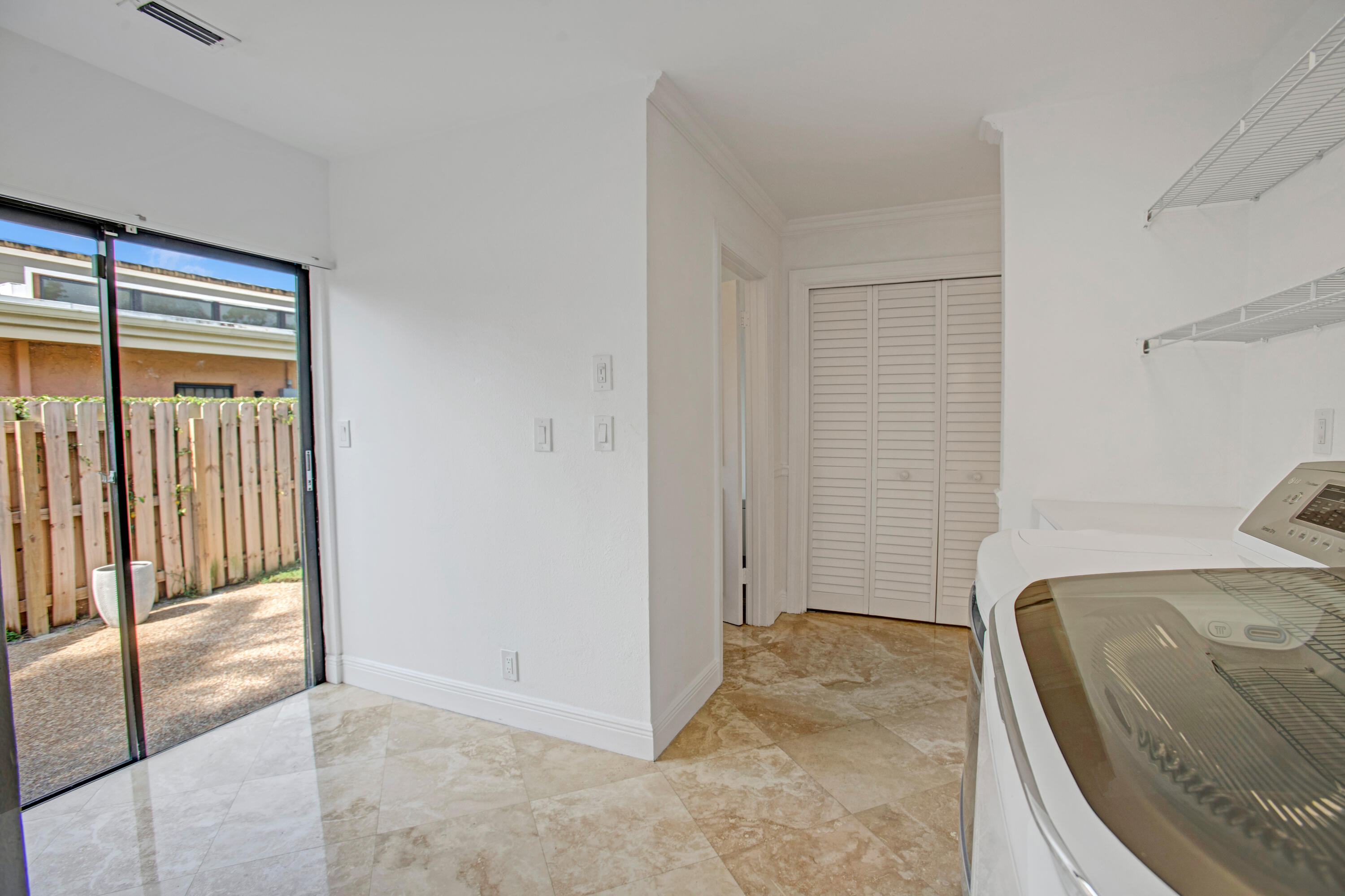 3069 NW 25th Way