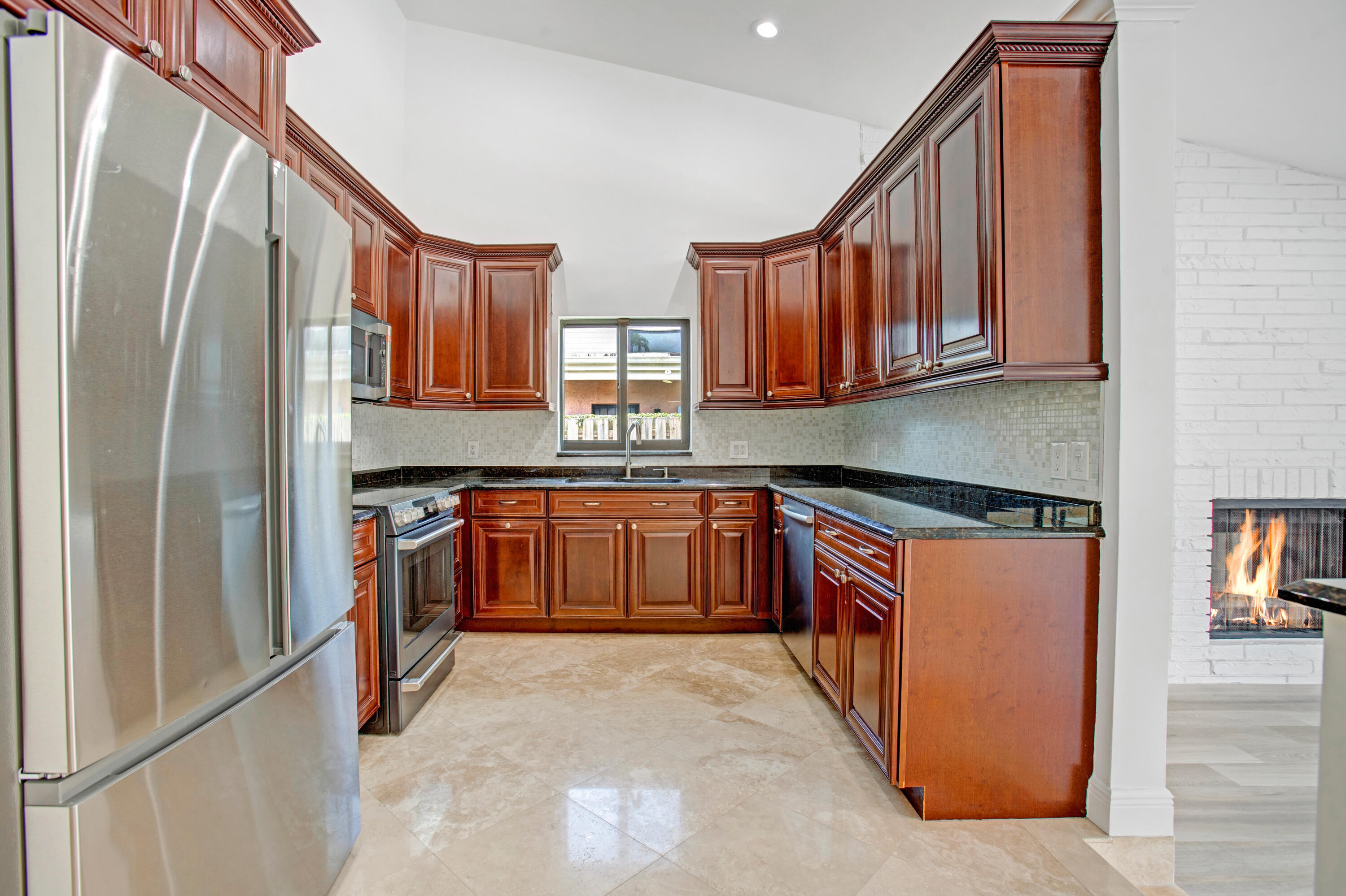 3069 NW 25th Way