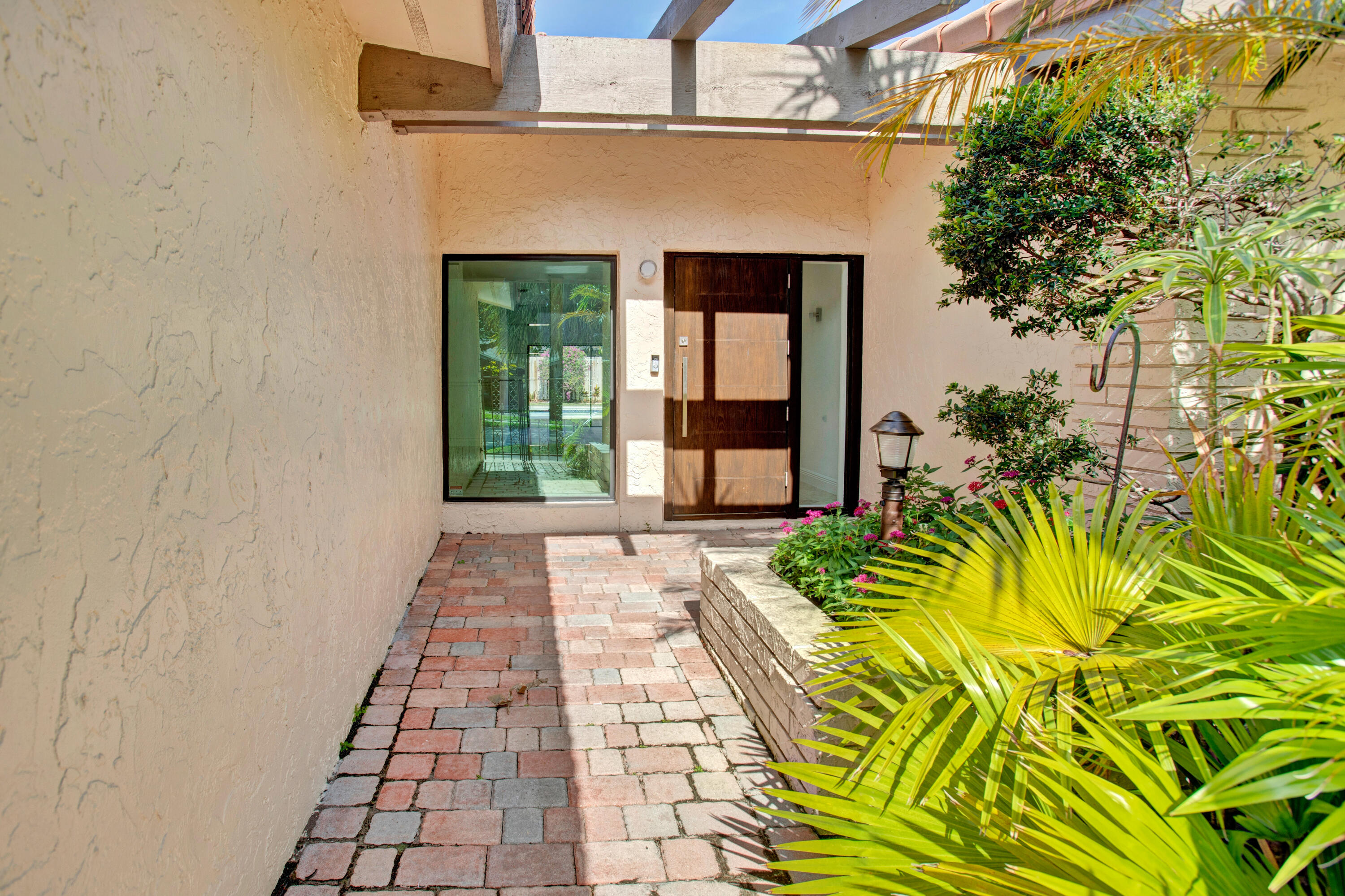 3069 NW 25th Way