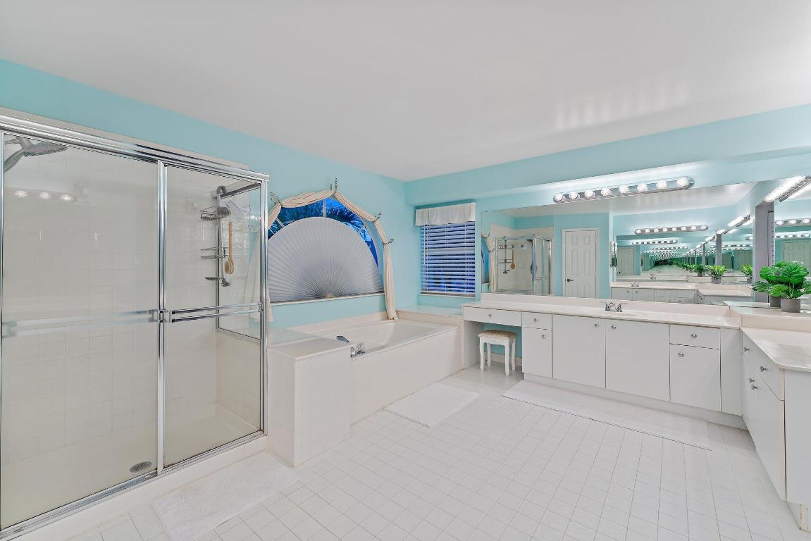 8871 Cicero Drive