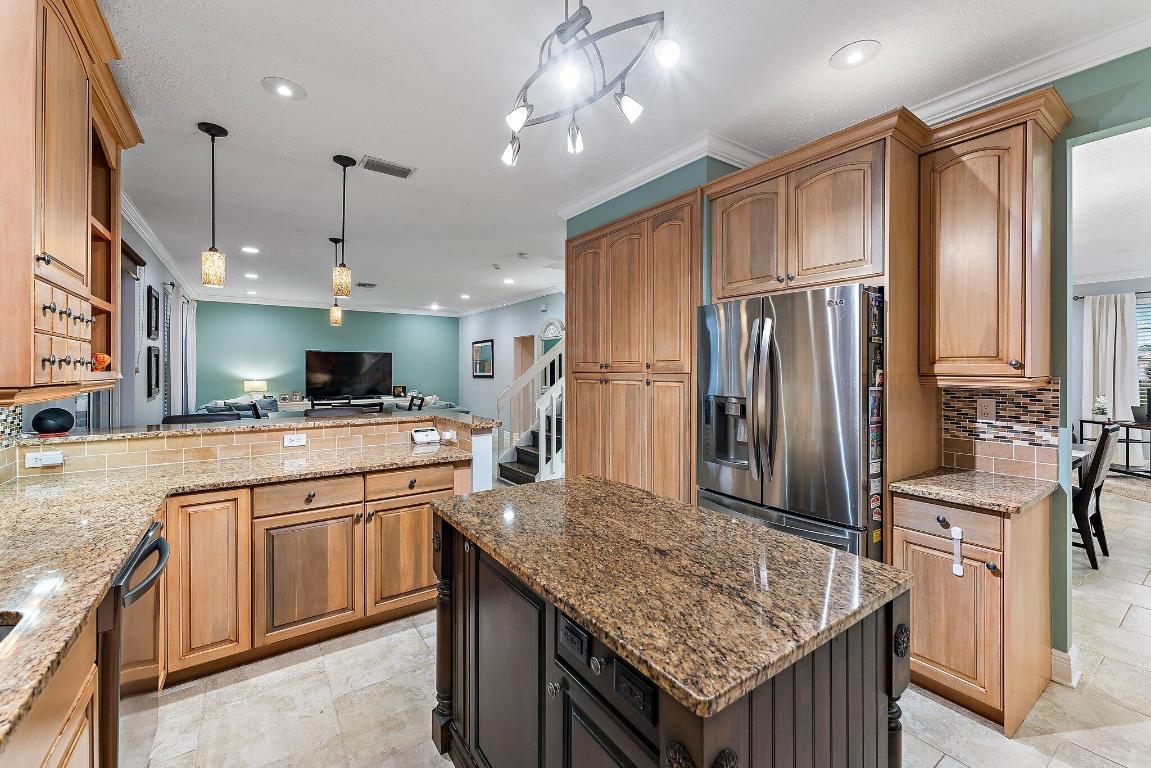 8871 Cicero Drive