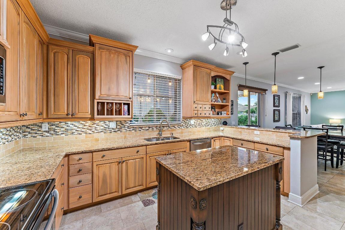 8871 Cicero Drive