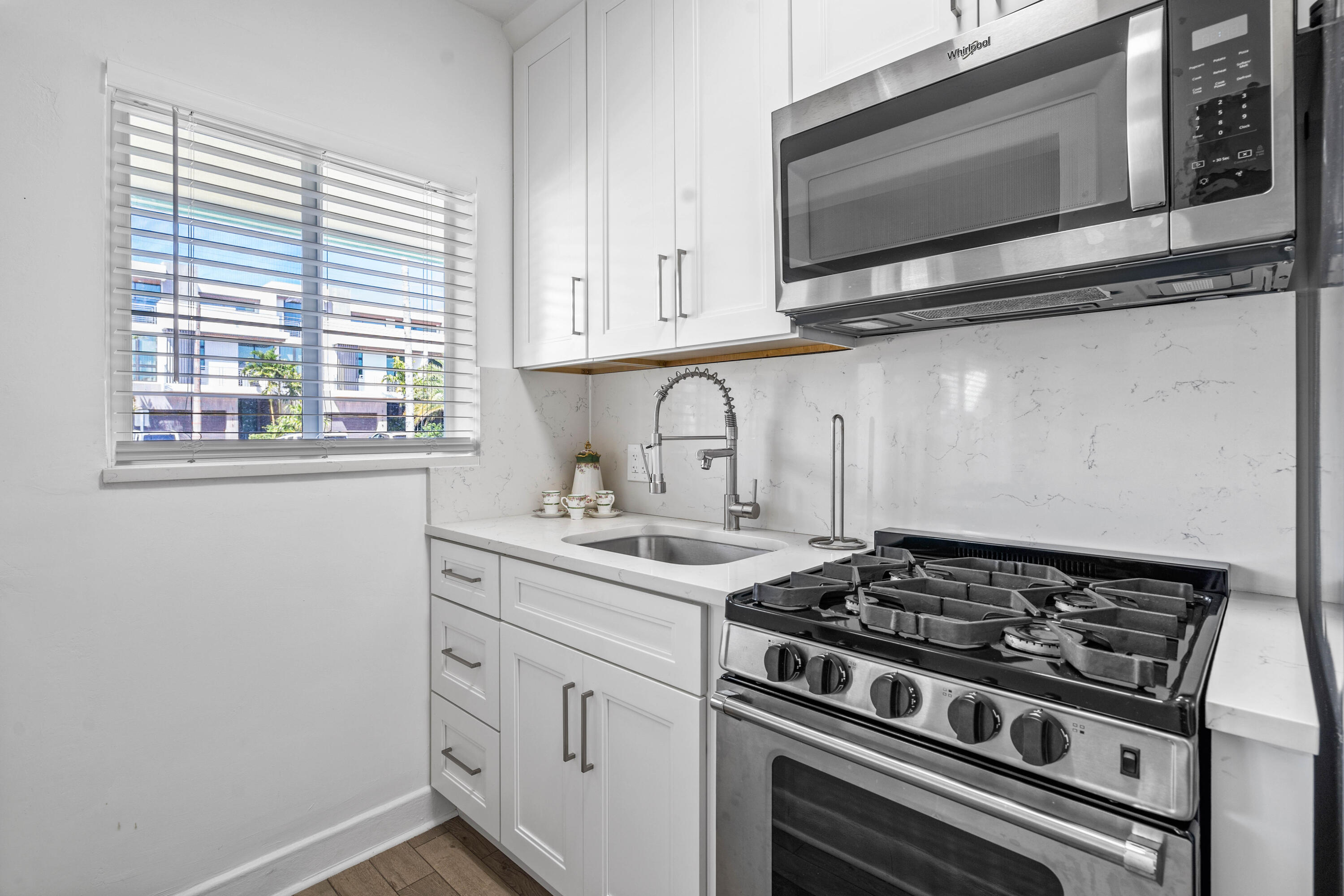 1006 Casuarina Road 3