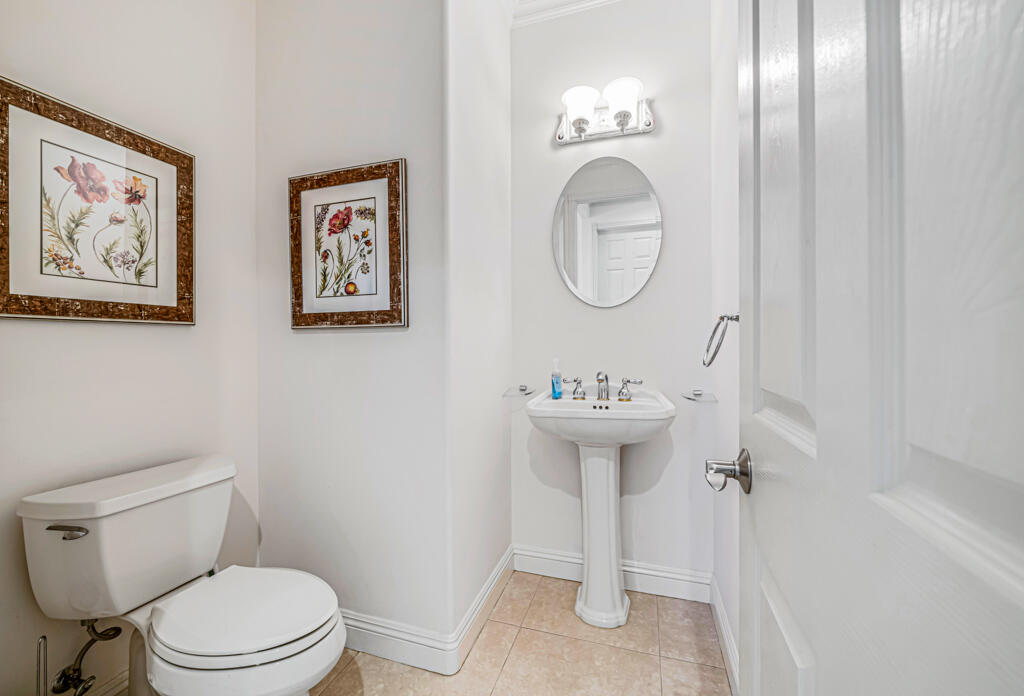 7619 Tarpon Cove Circle