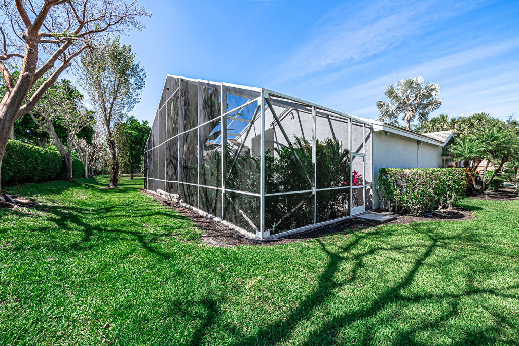 7619 Tarpon Cove Circle