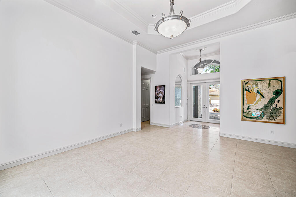 7619 Tarpon Cove Circle