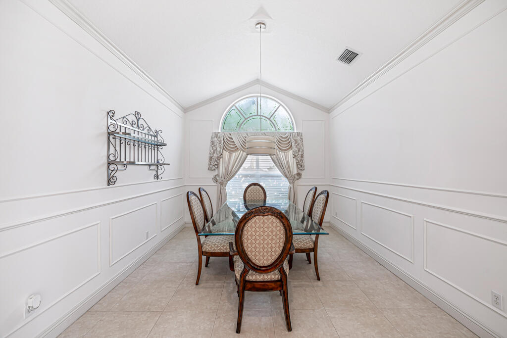 7619 Tarpon Cove Circle