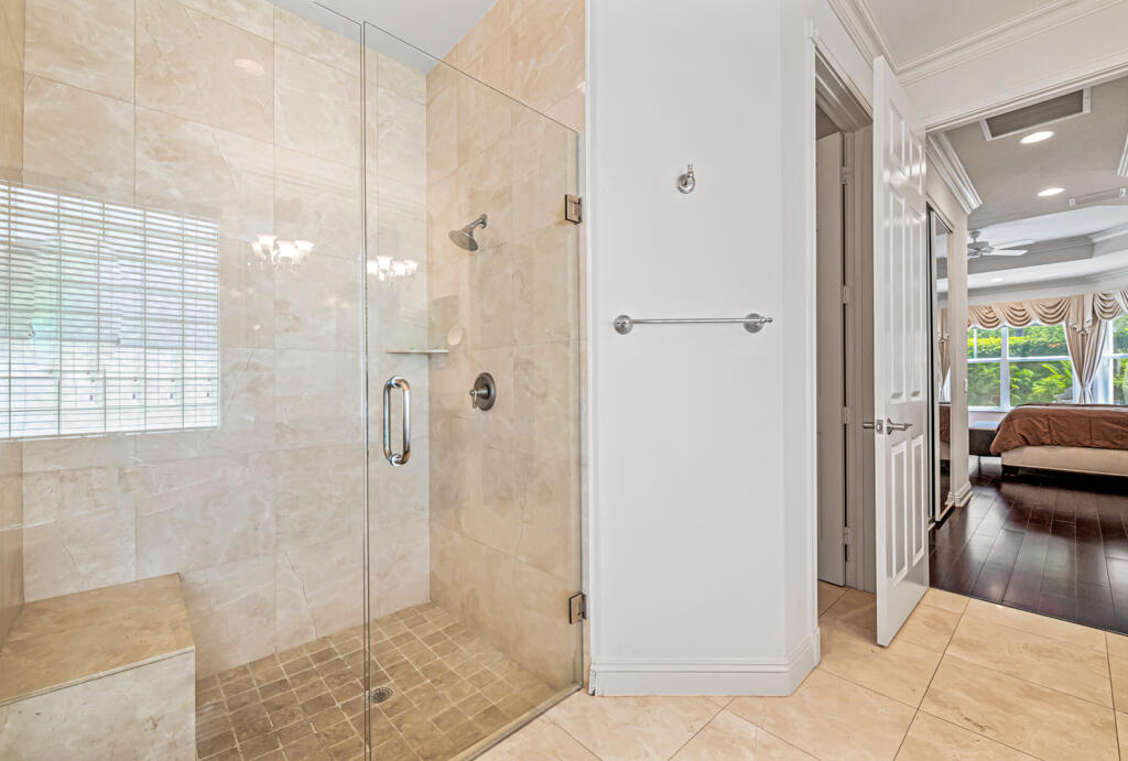 7619 Tarpon Cove Circle