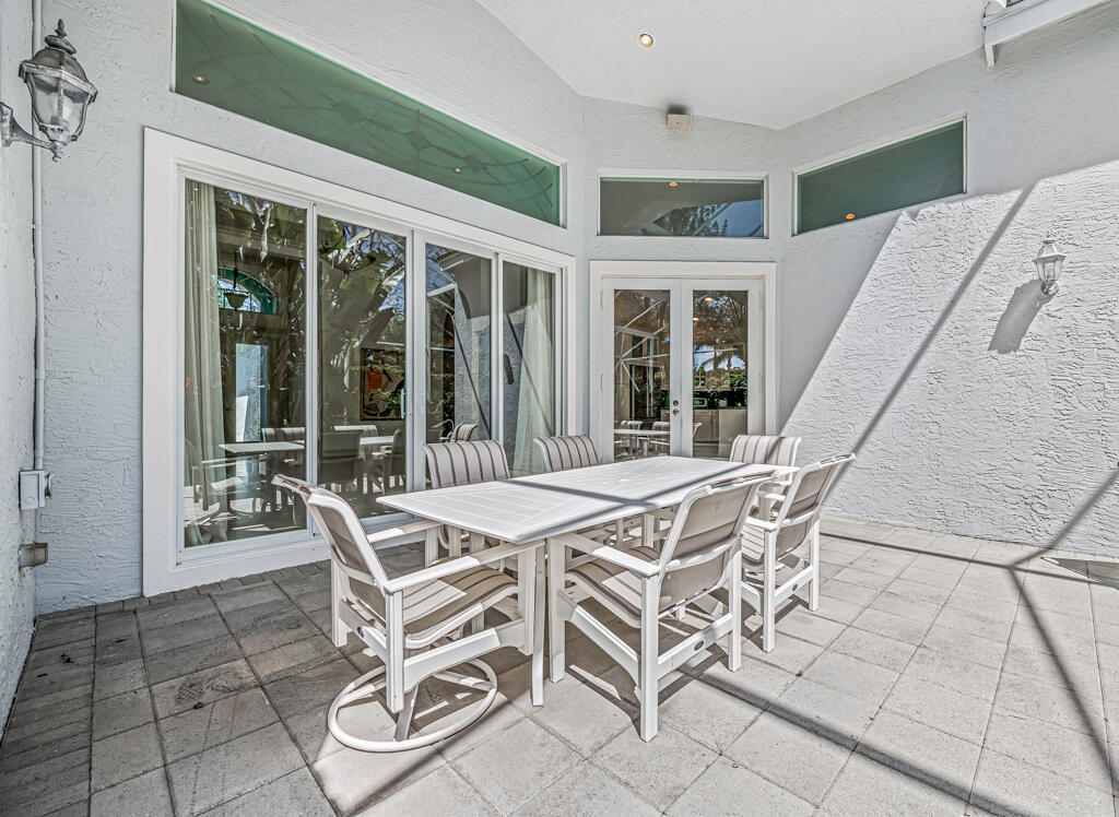 7619 Tarpon Cove Circle