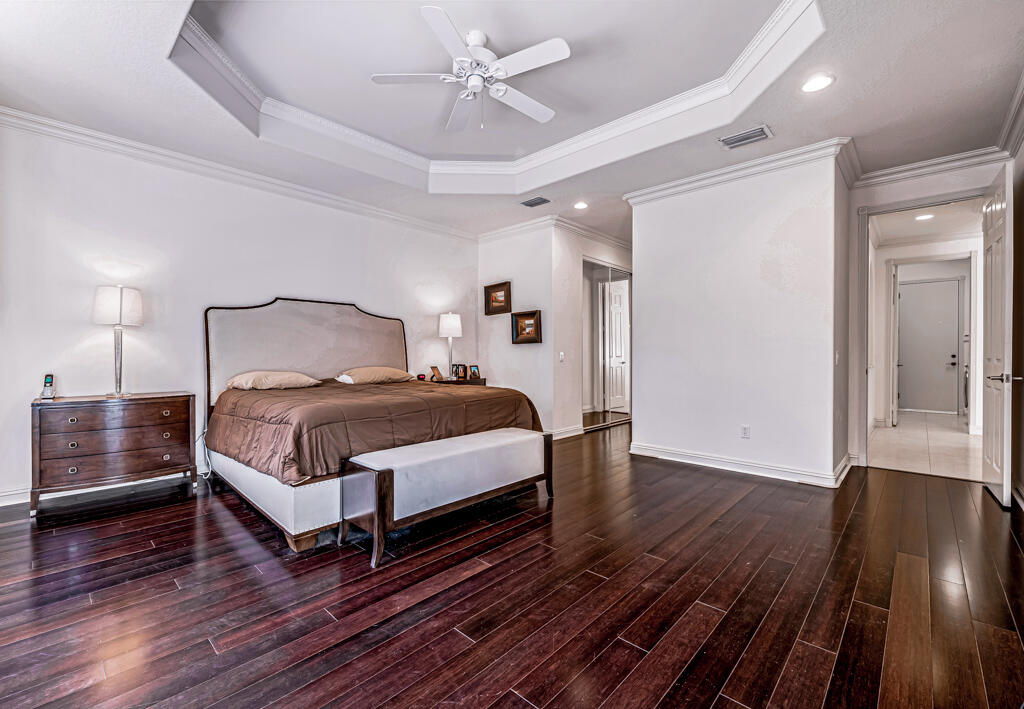 7619 Tarpon Cove Circle