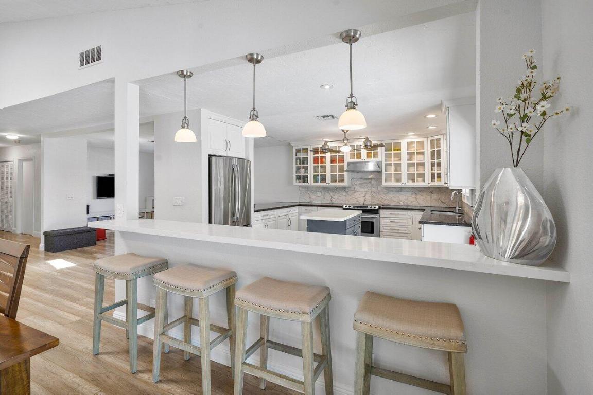 2320 SW 23rd Cranbrook Drive