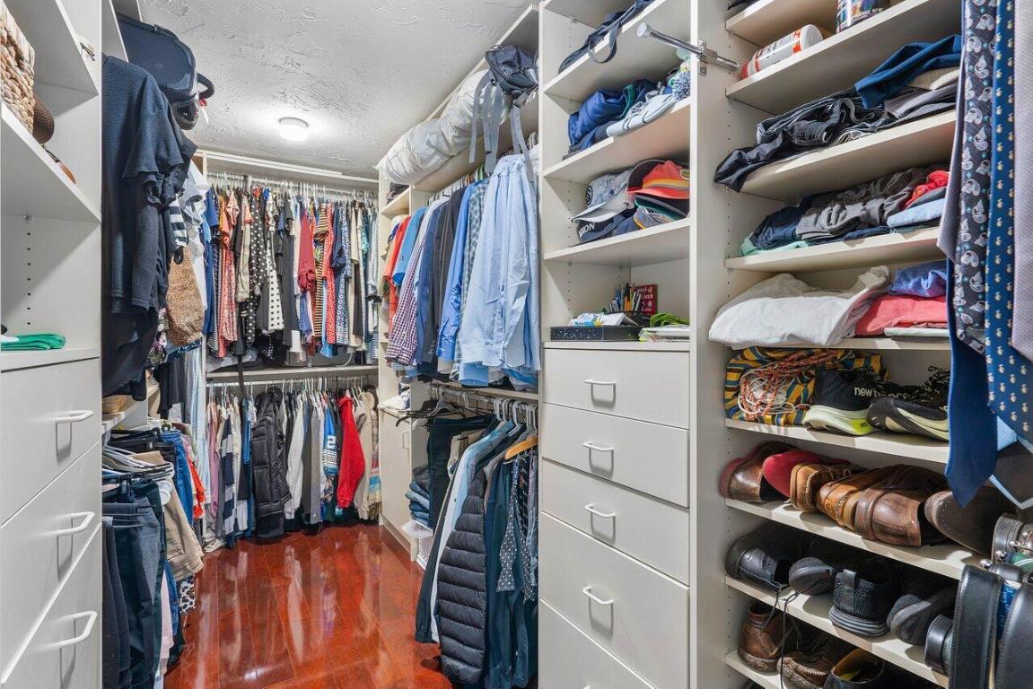 2320 SW 23rd Cranbrook Drive