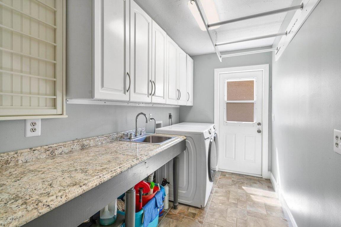 2320 SW 23rd Cranbrook Drive