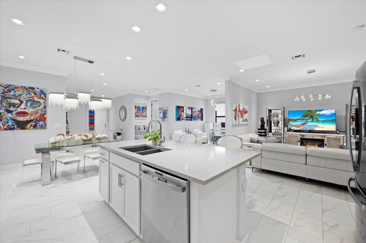 5442 Starfish Road