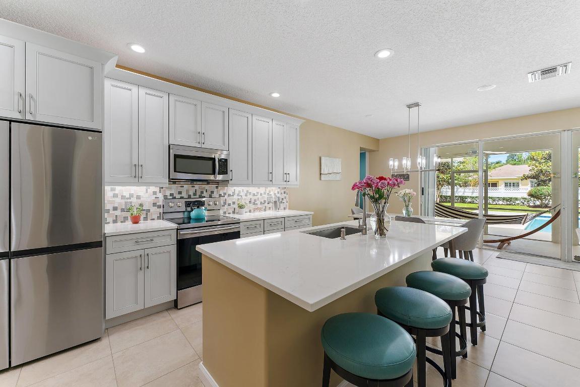 1771 W Community Drive