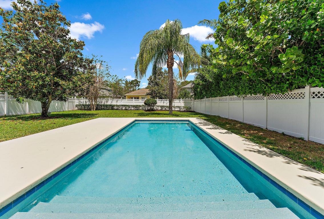 1771 W Community Drive