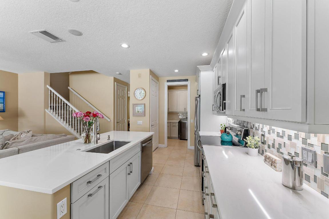 1771 W Community Drive