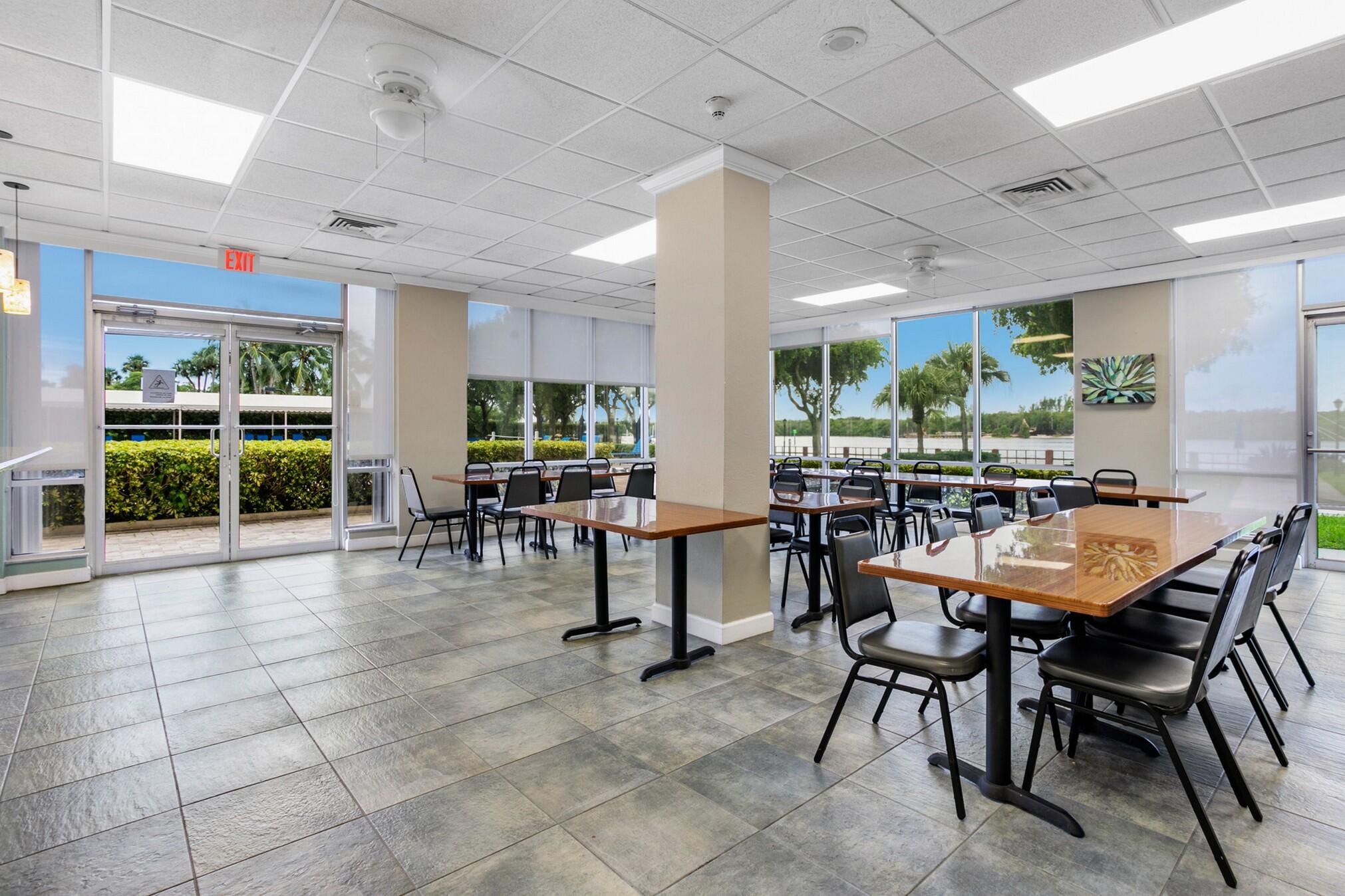 2121 N Ocean Boulevard 1504w