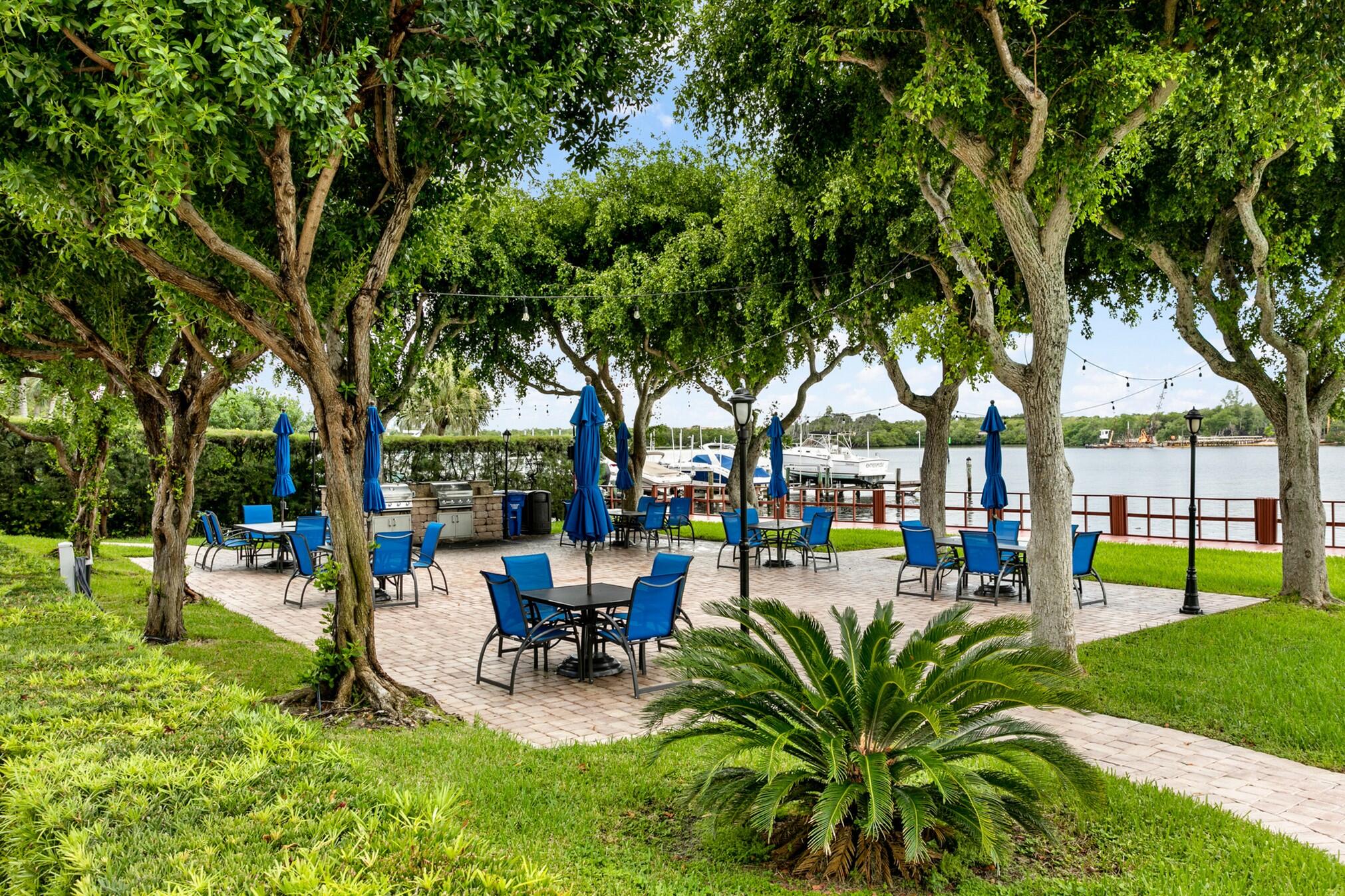 2121 N Ocean Boulevard 1504w