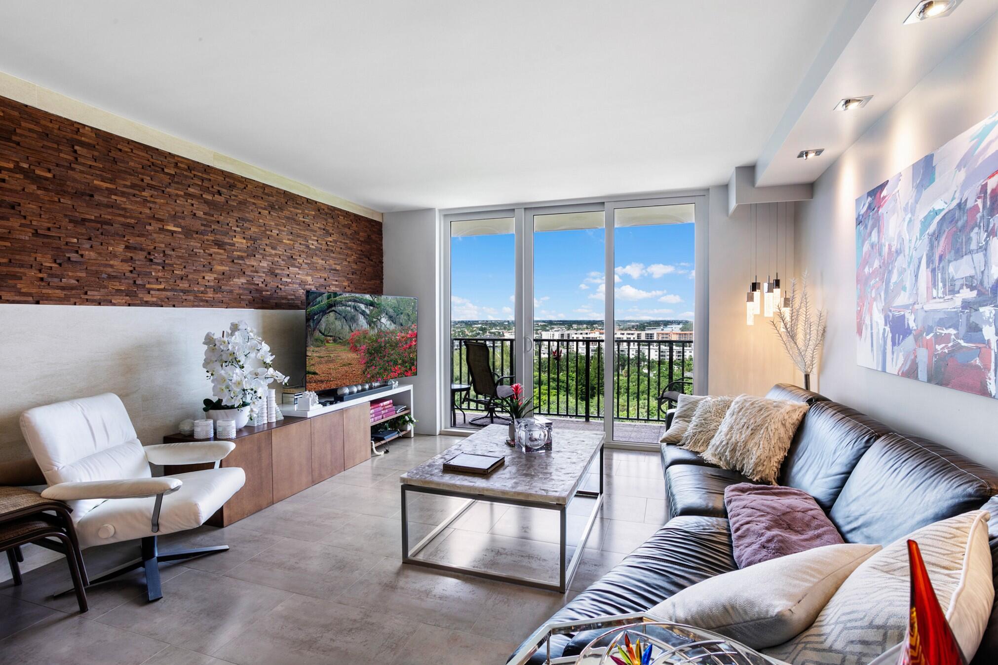 2121 N Ocean Boulevard 1504w