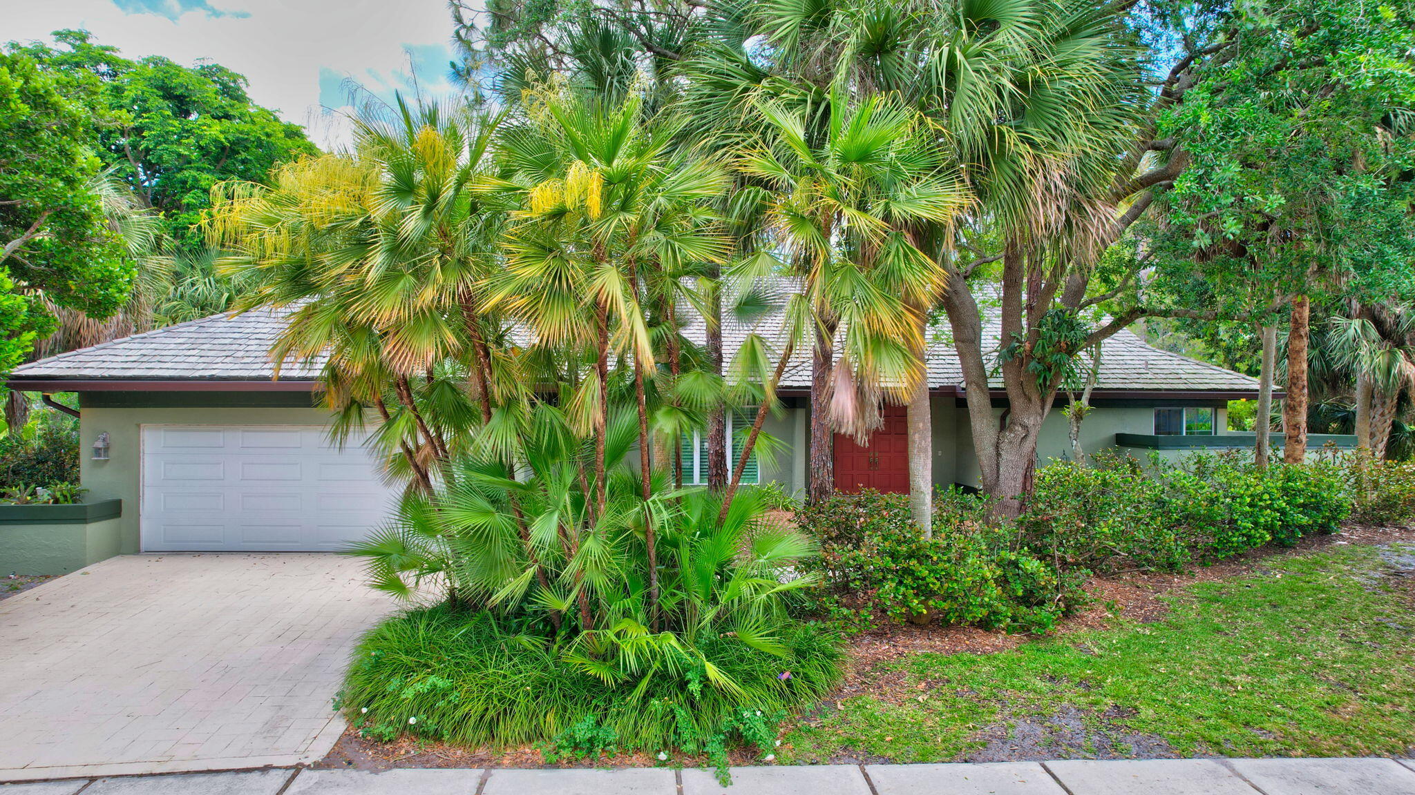 4418 Woodfield Boulevard
