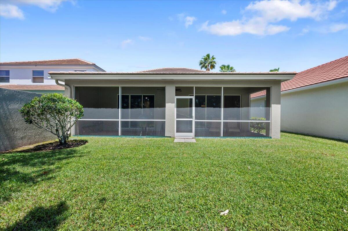 8766 Tally Ho Lane
