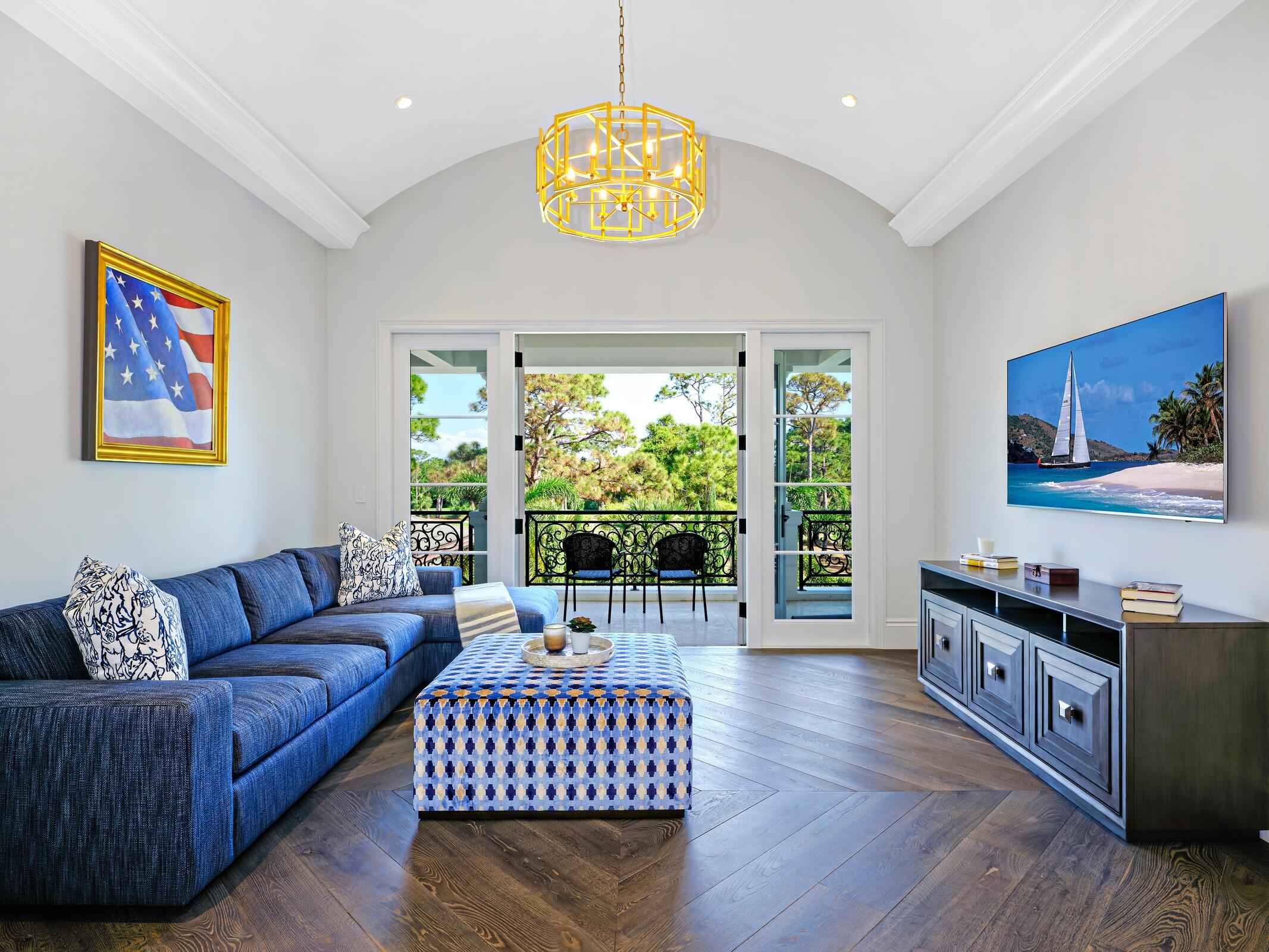131 W Bears Club Drive