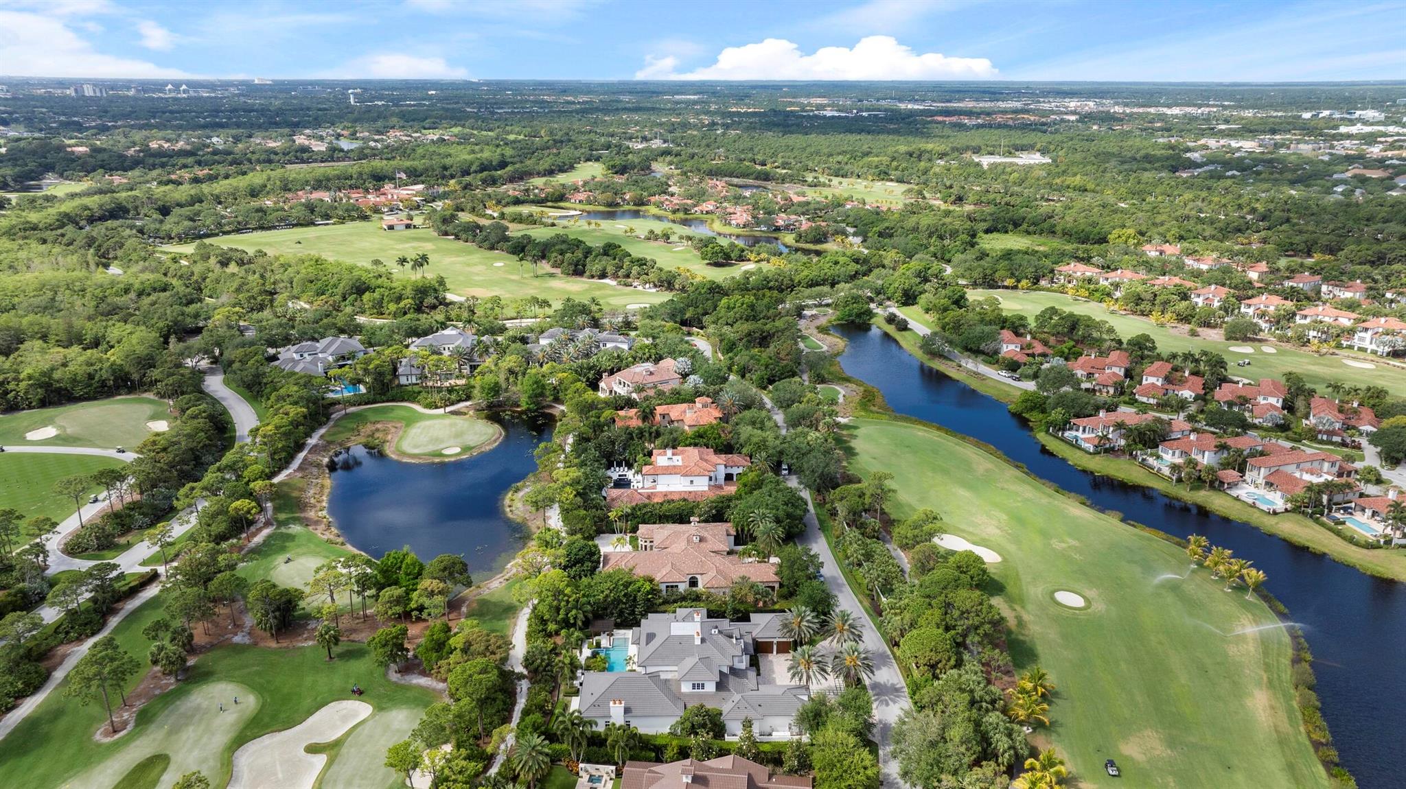 131 W Bears Club Drive