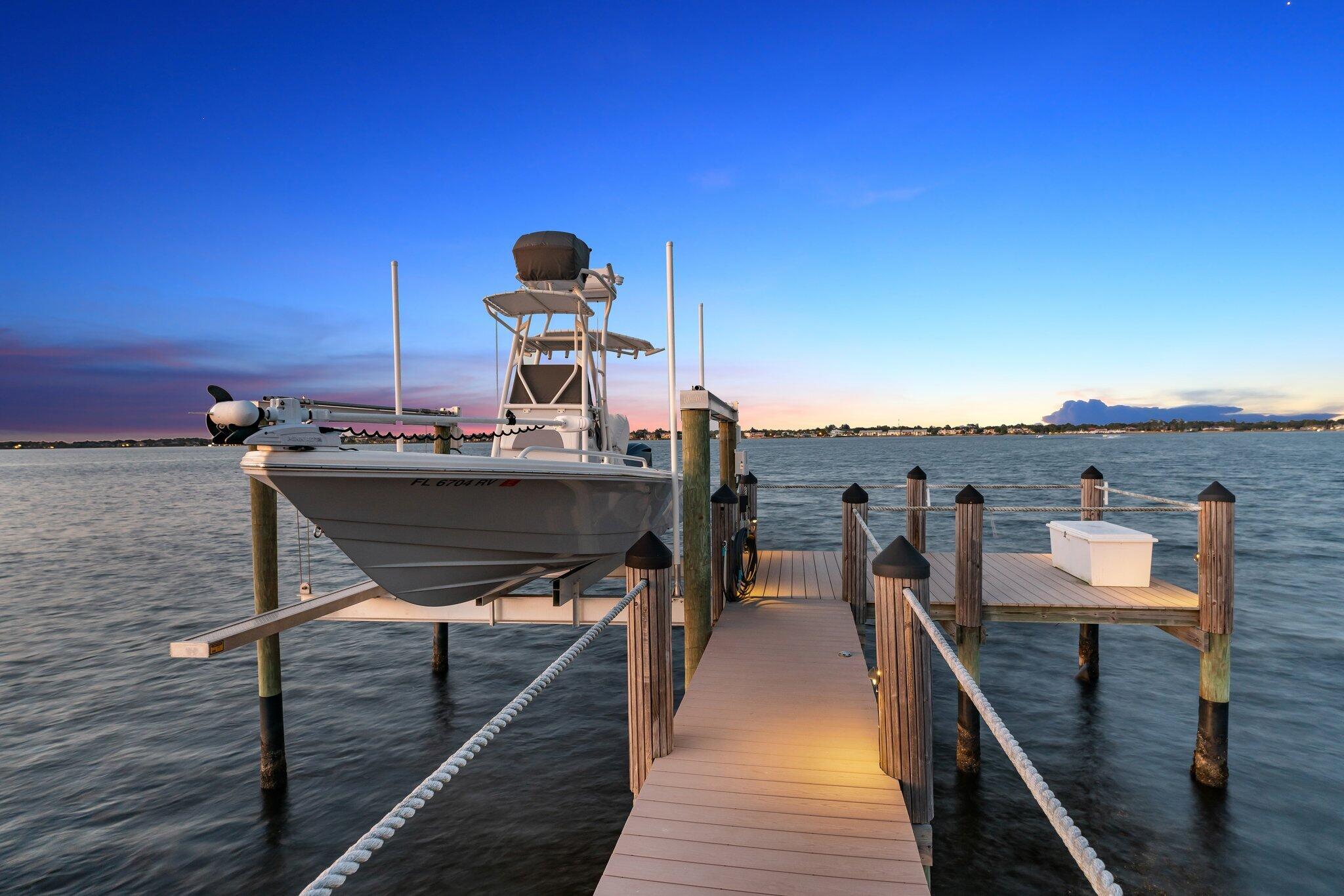 3050 NW Radcliffe Way