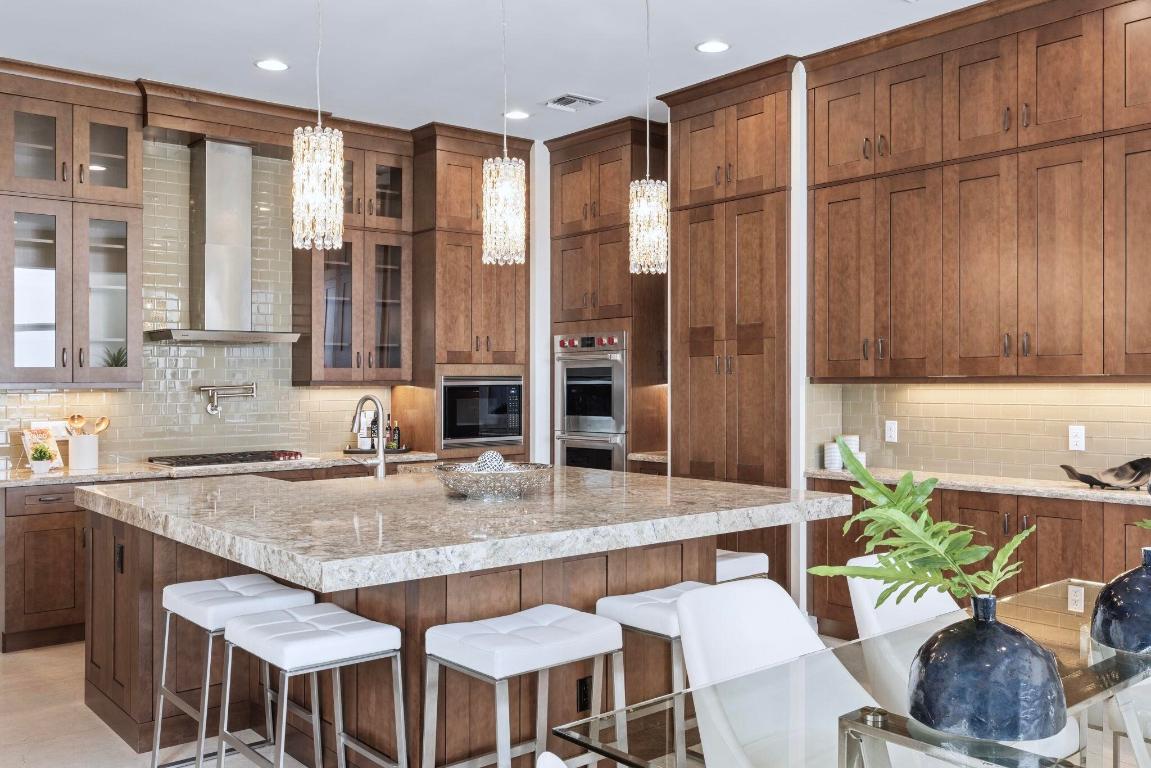 3050 NW Radcliffe Way