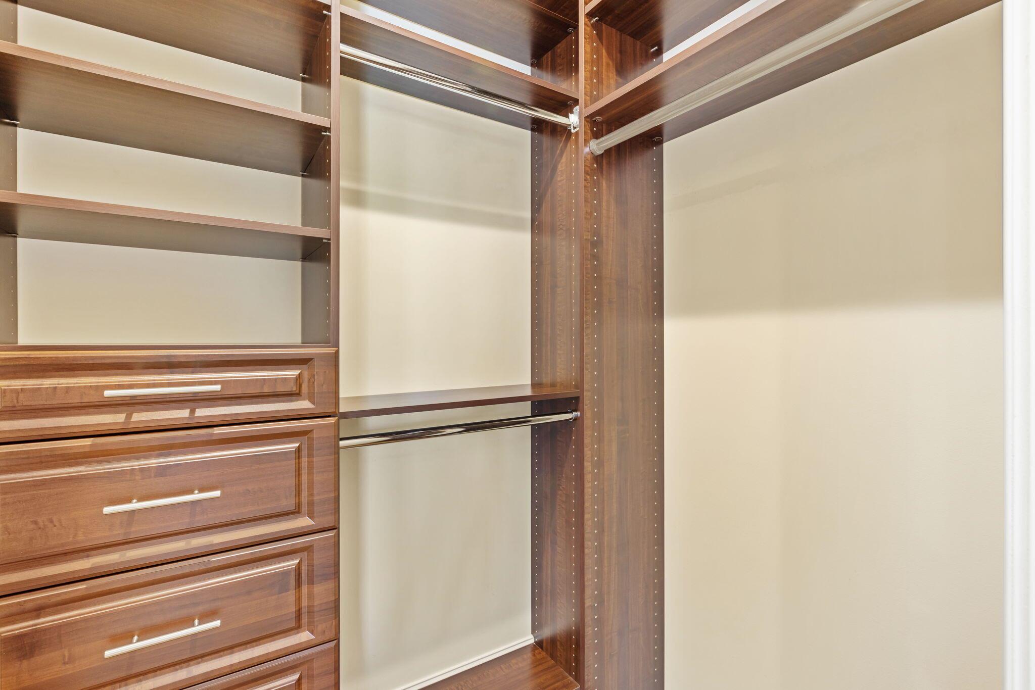 3050 NW Radcliffe Way