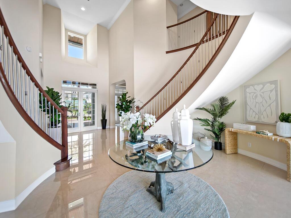 3050 NW Radcliffe Way