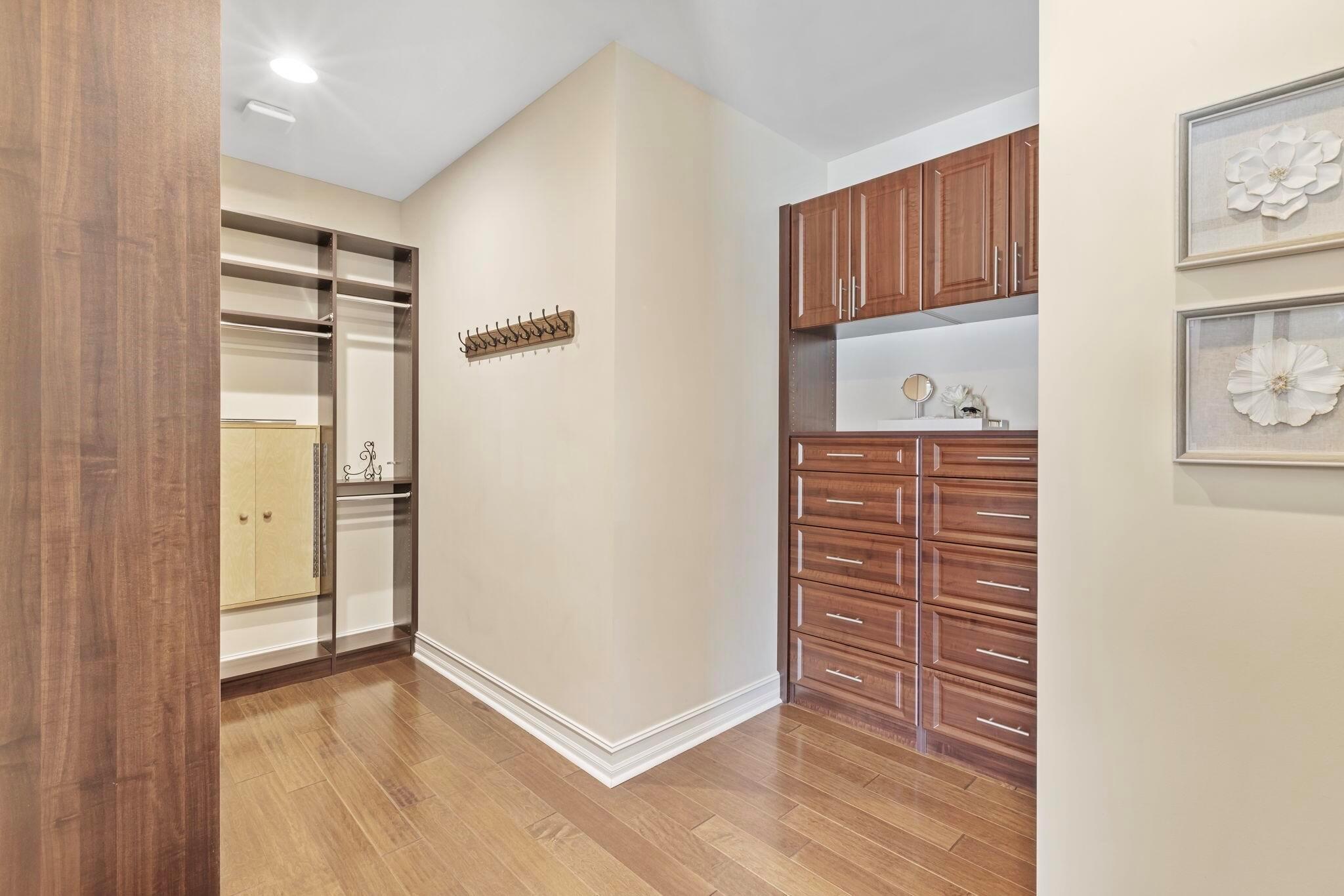 3050 NW Radcliffe Way