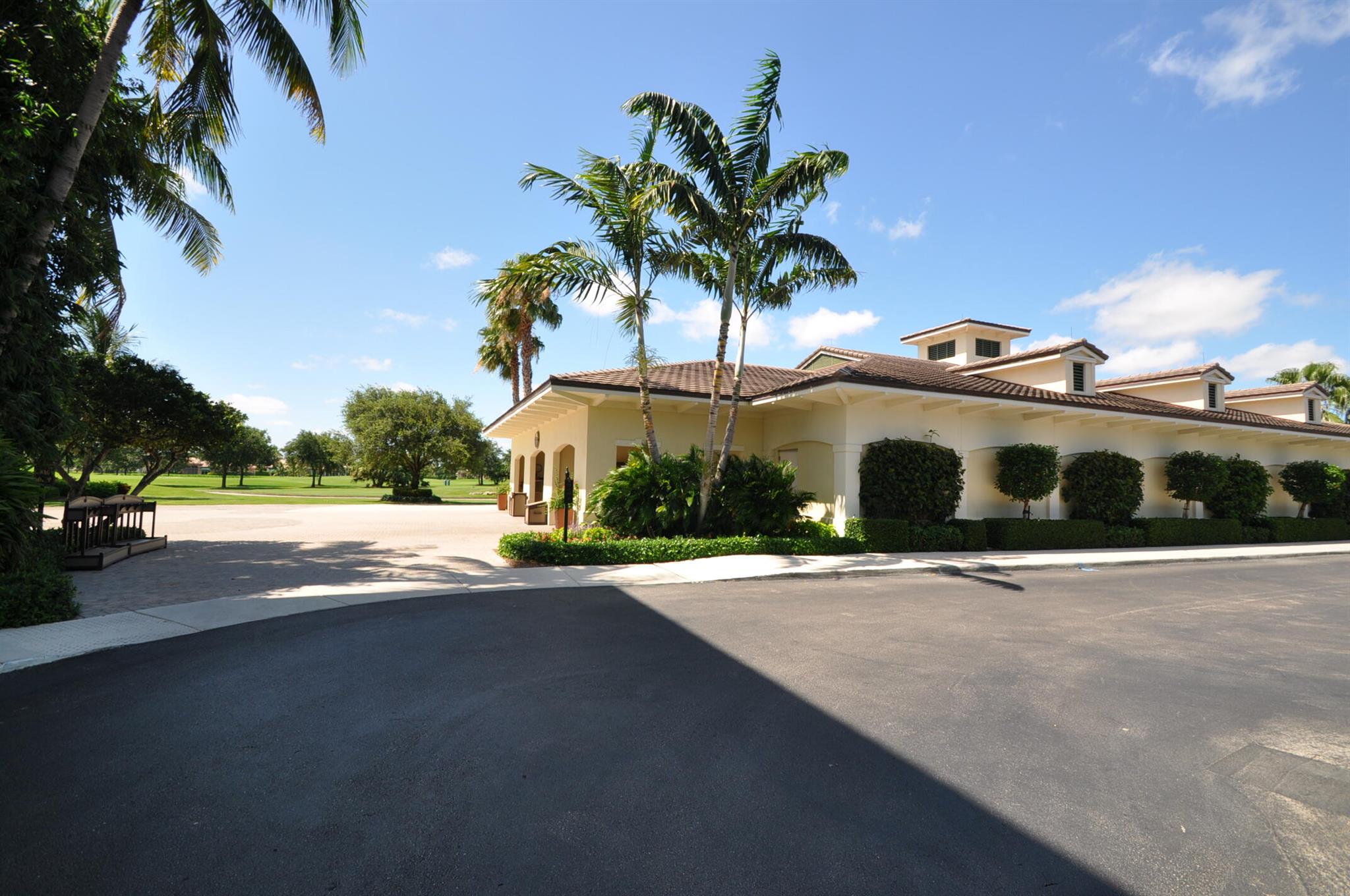 5641 NW 39th Avenue
